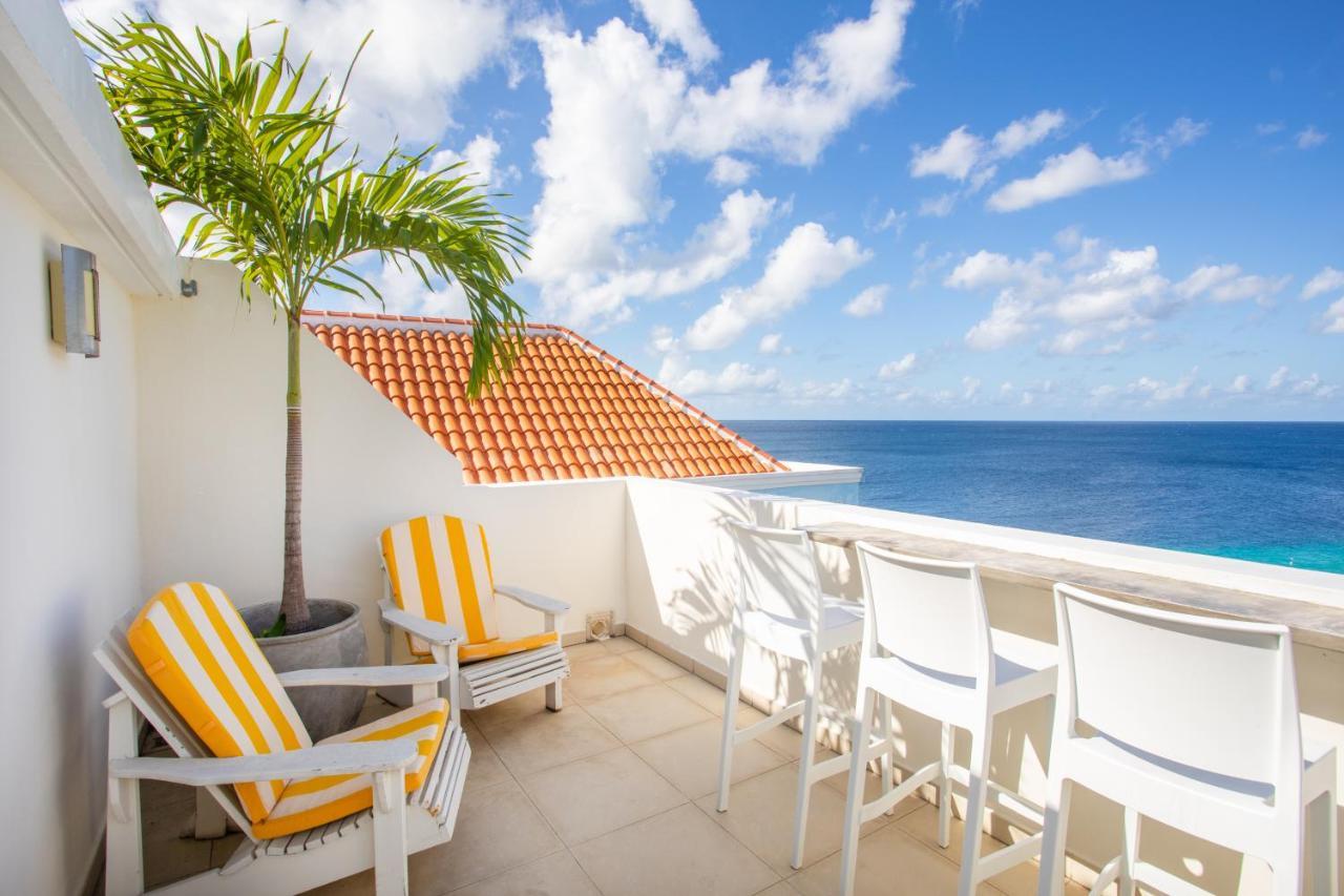 Blue Bay Beach Apartments Exterior photo